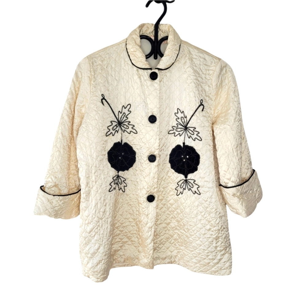 Vintage 80's cream and black satin quilted jacket with embroidery